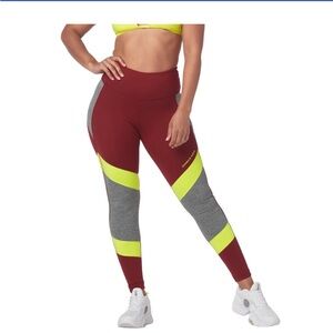 NEW ZUMBA WORLDWIDE PANEL ANKLE LEGGINGS SZ SMALL